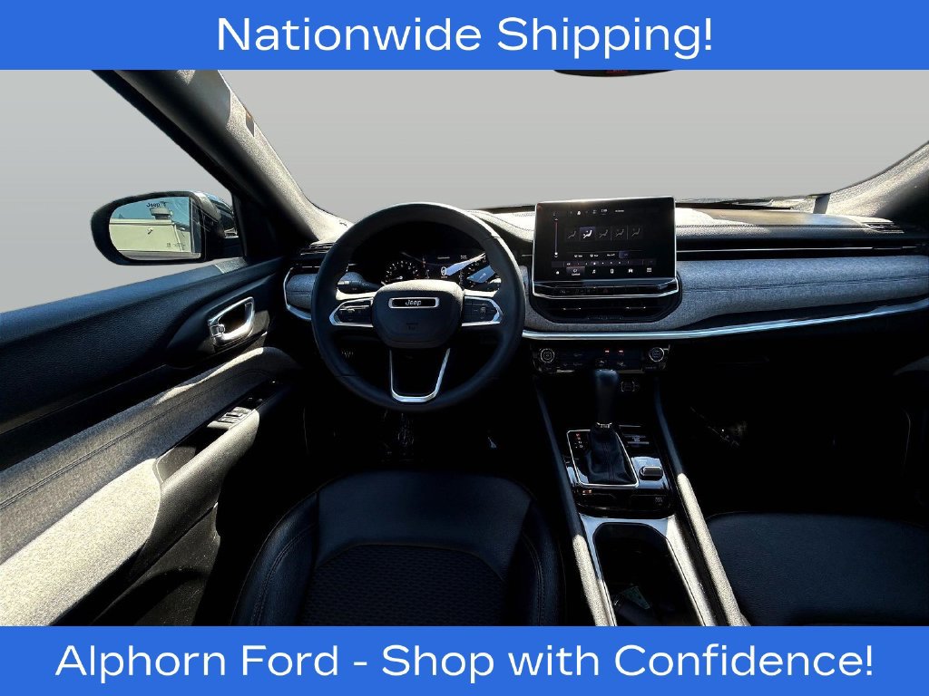 Used 2024 Jeep Compass Latitude AWD/4WD image 10