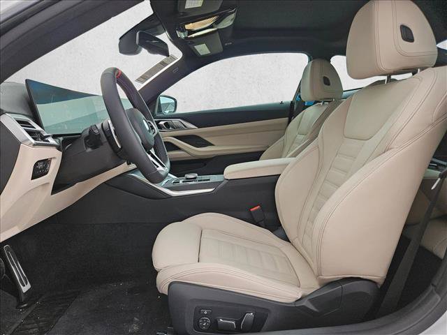 New 2026 BMW M440i Coupe RWD image 4
