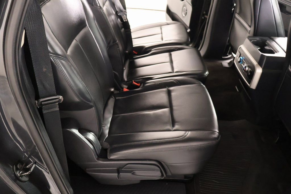 Used 2023 Ford Expedition Max XLT image 16