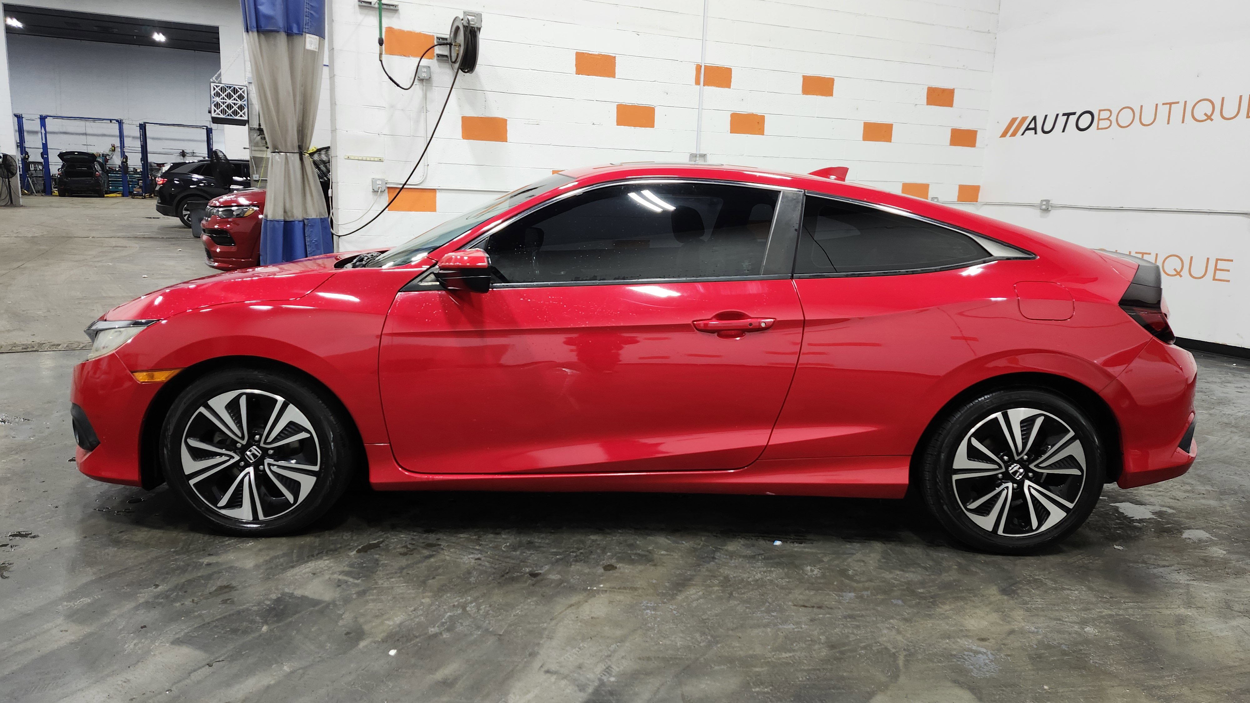 Used 2018 Honda Civic EX-T image 14