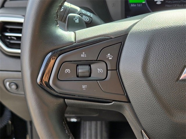 Used 2022 Chevrolet Bolt EUV LT w/ Convenience Package image 27