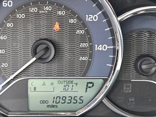 Used 2016 Toyota Corolla LE FWD image 11