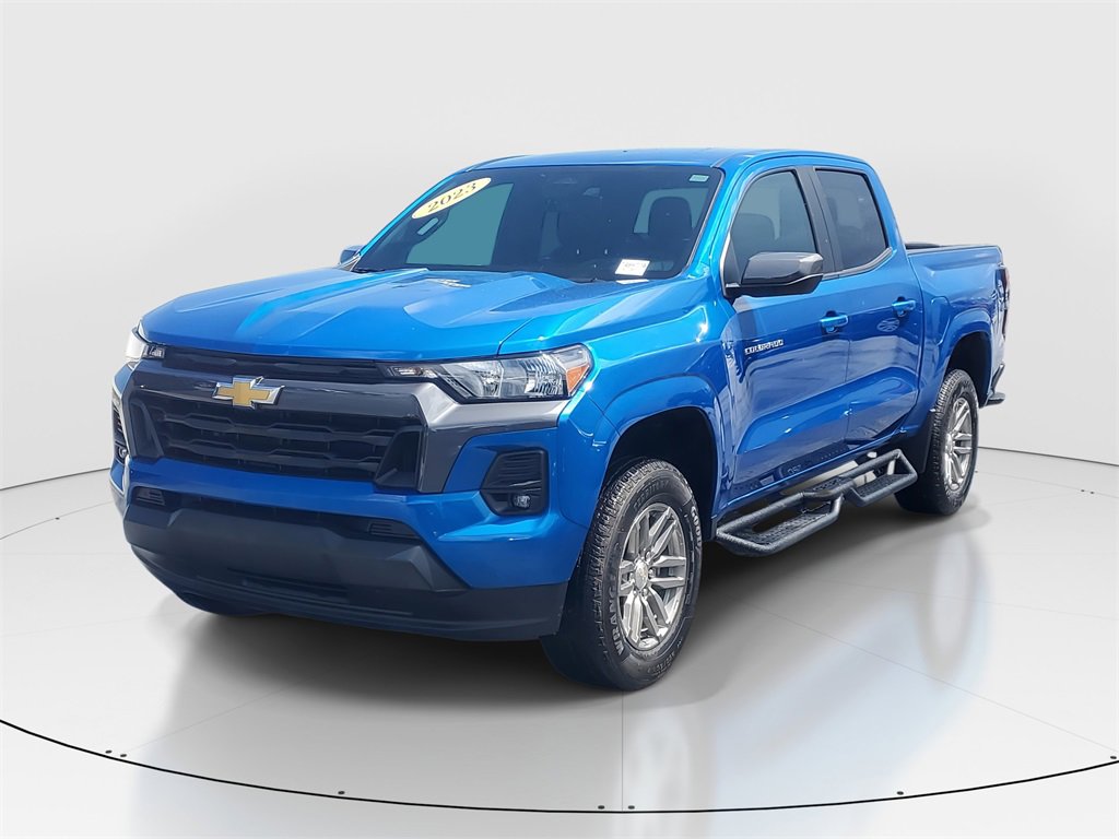 Used 2023 Chevrolet Colorado LT w/ LT Convenience Package image 4