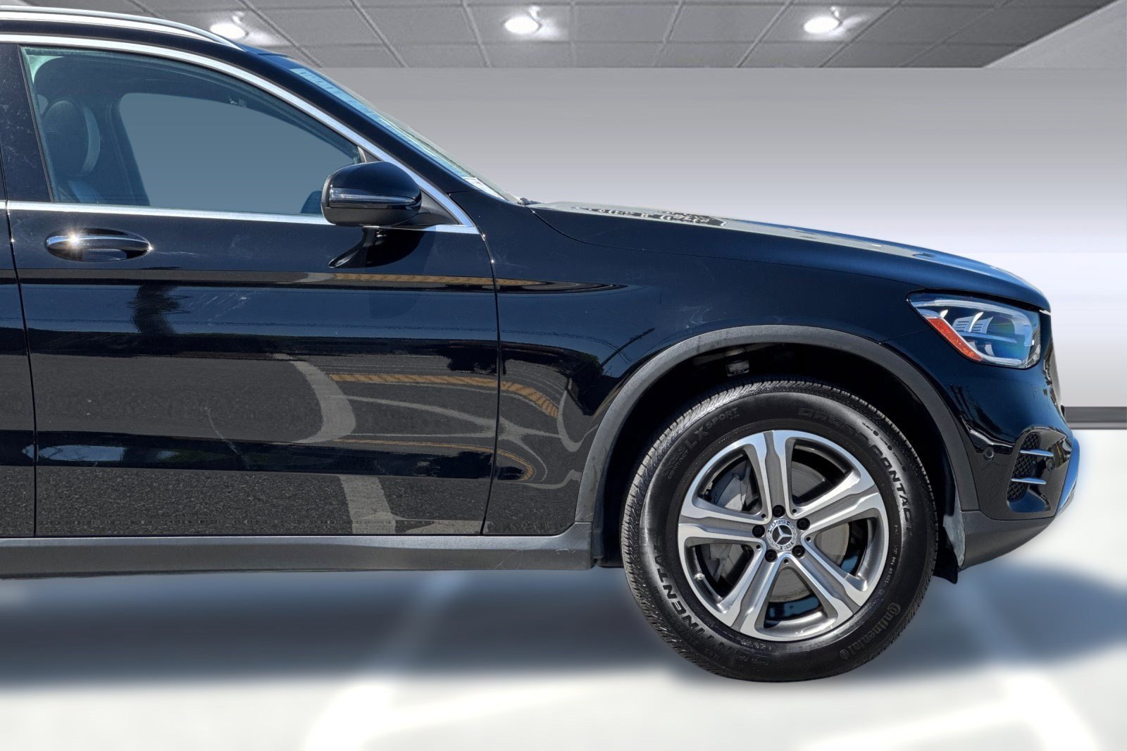 Used 2022 Mercedes-Benz GLC 300 4MATIC image 35