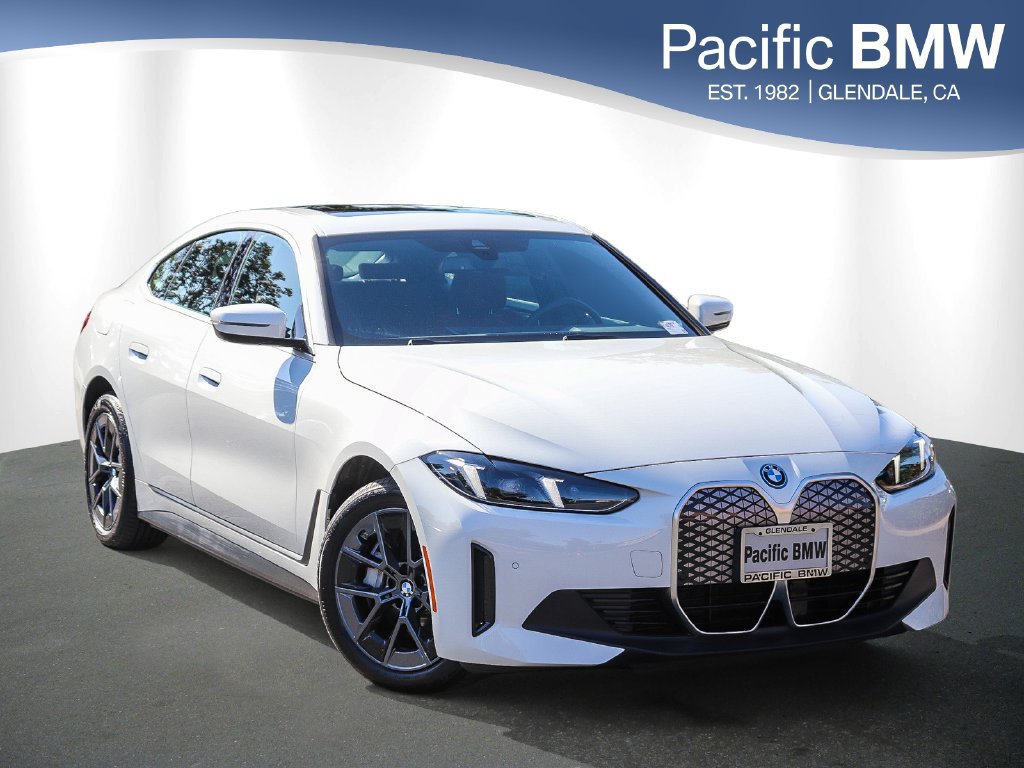 Certified 2025 BMW i4 xDrive40i AWD/4WD image 1
