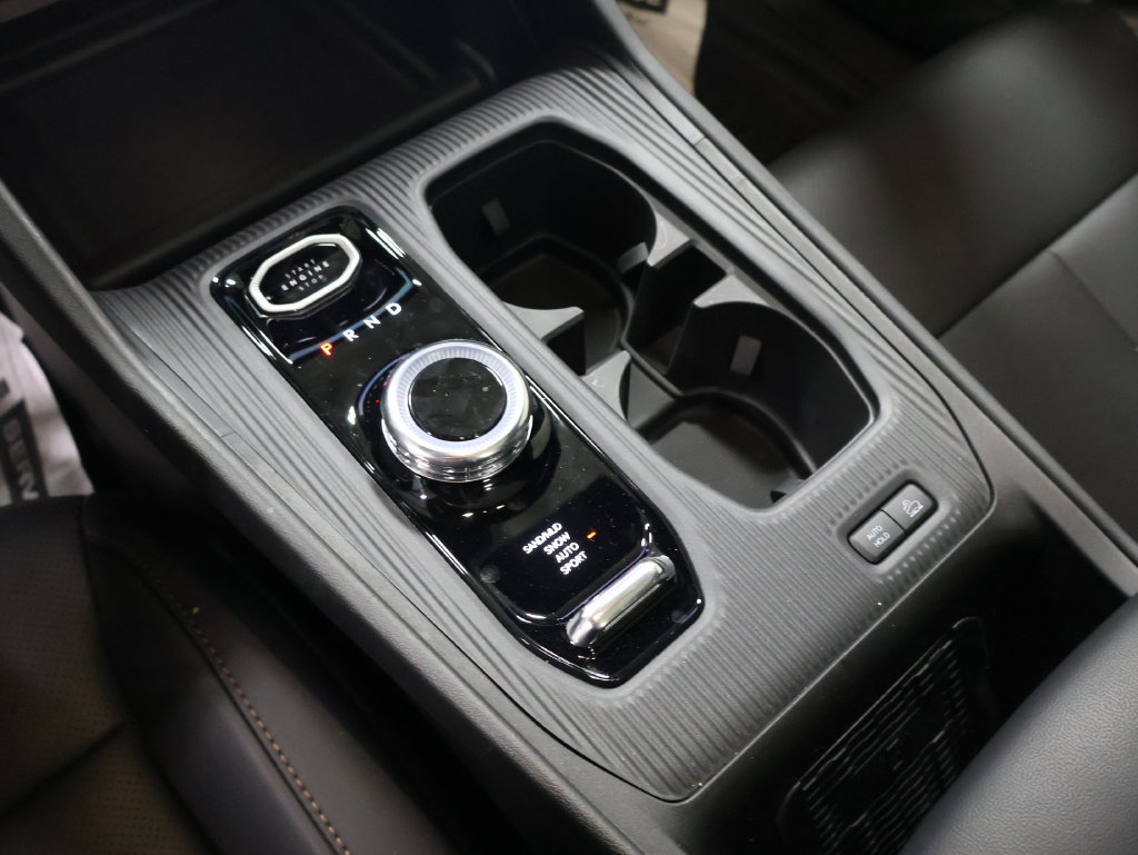 New 2027 Jeep Grand Cherokee L Limited AWD/4WD image 24