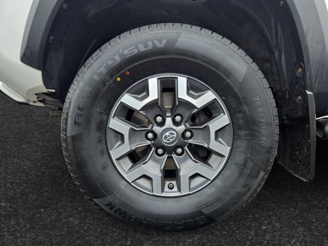 Certified 2019 Toyota Tacoma TRD Off-Road AWD/4WD image 4
