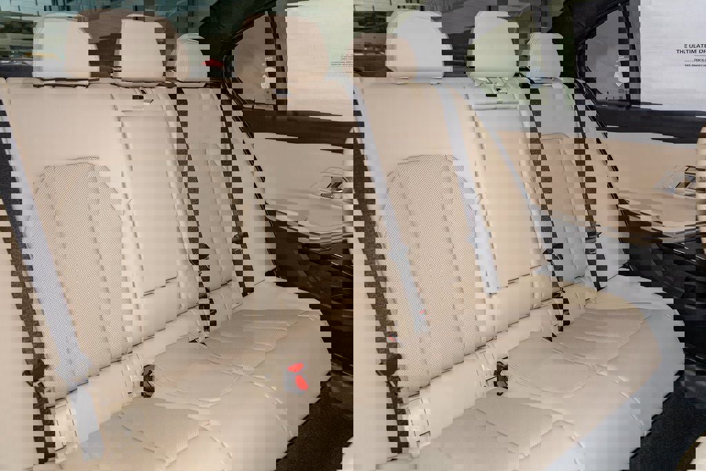 Used 2026 BMW 330i xDrive 330i xDrive w/ Premium Package image 34