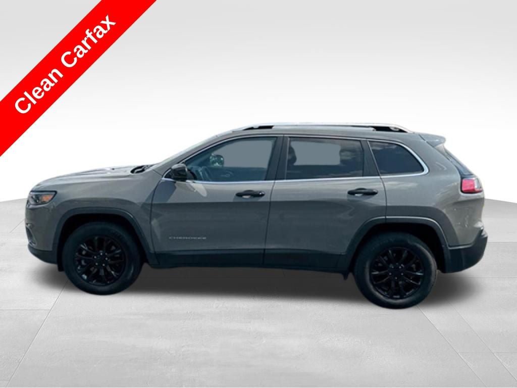 Used 2021 Jeep Cherokee Latitude Lux AWD/4WD image 2