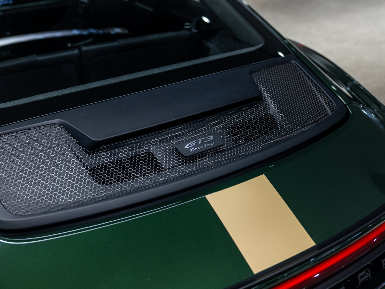Certified 2025 Porsche 911 GT3 RWD image 27