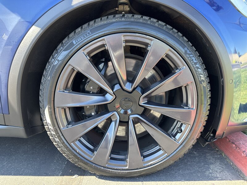 Used 2022 Tesla Model X Plaid AWD/4WD image 15