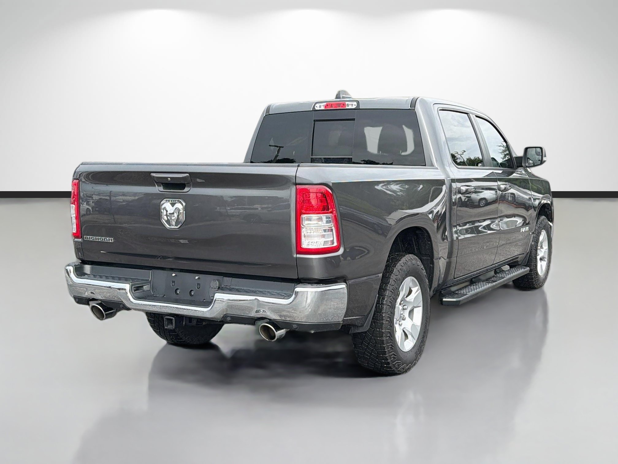 Used 2022 RAM 1500 Big Horn RWD image 3