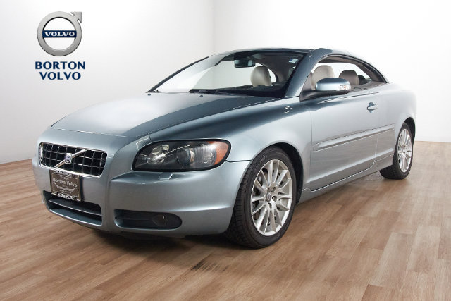 Used 2008 Volvo C70 T5 FWD image 1