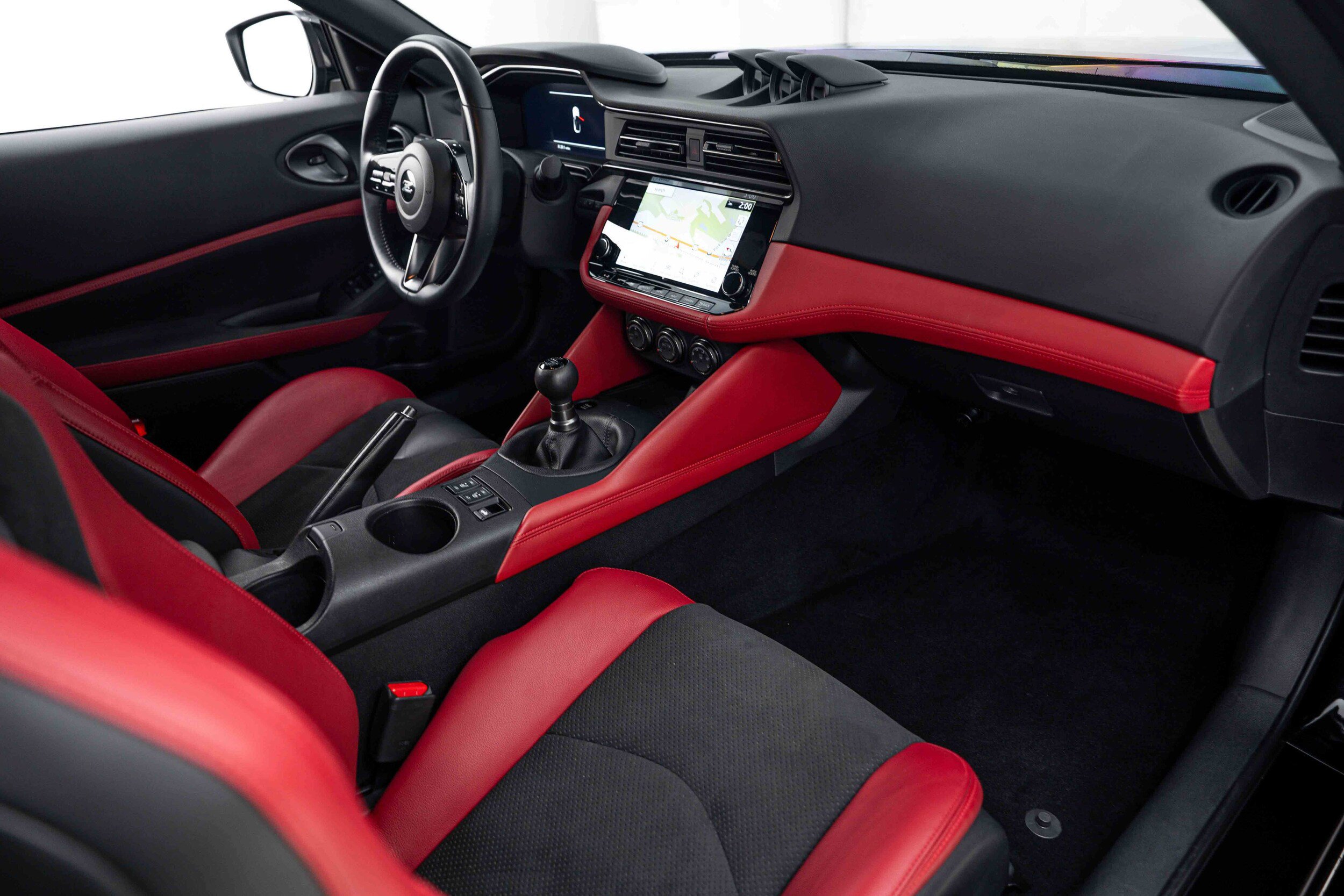 Used 2024 Nissan Z Performance w/ Floor Mat Package RWD image 8