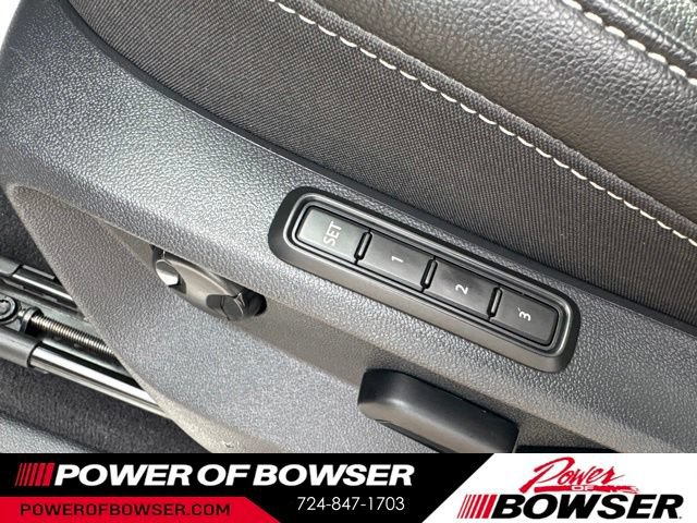 Used 2022 Volkswagen Atlas SEL AWD/4WD image 15