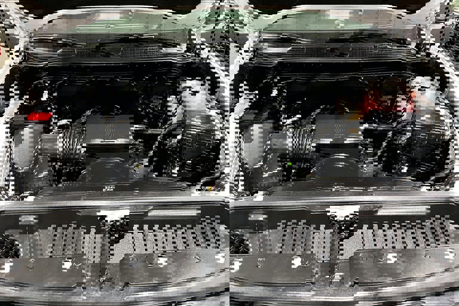 Used 2025 Chevrolet Silverado 2500 Custom w/ Custom Value Package image 32