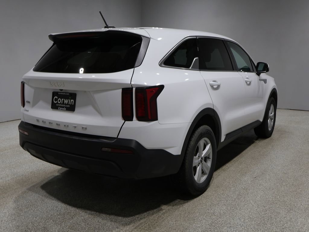 Used 2022 Kia Sorento LX video 2