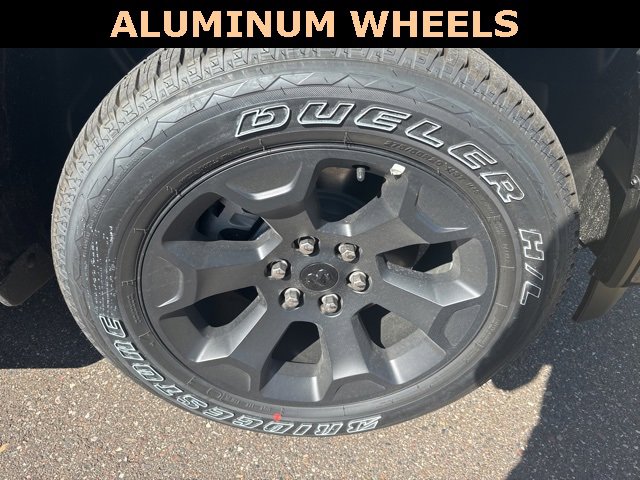 New 2026 RAM 1500 4x4 Crew Cab image 13