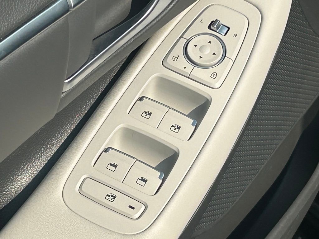 Used 2025 Hyundai Sonata SEL image 26