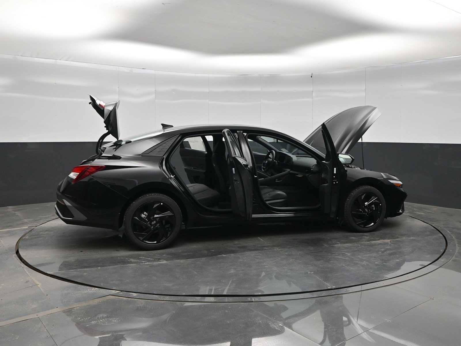 New 2026 Hyundai Elantra SEL Sport FWD image 44