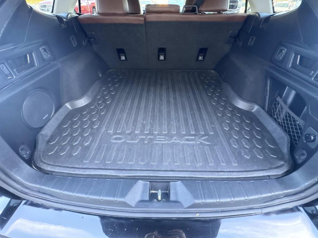 Used 2024 Subaru Outback Touring XT w/ Tech Package 2 image 18