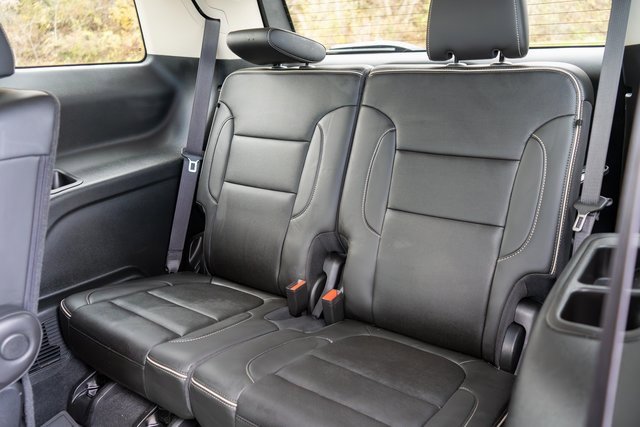 Used 2023 GMC Acadia Denali w/ Black Diamond Edition image 12