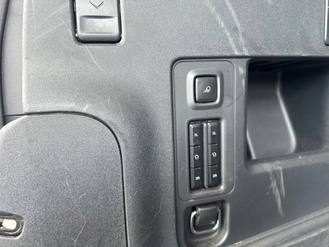 Used 2025 Ford Expedition Platinum w/ Driver's Package AWD/4WD image 13