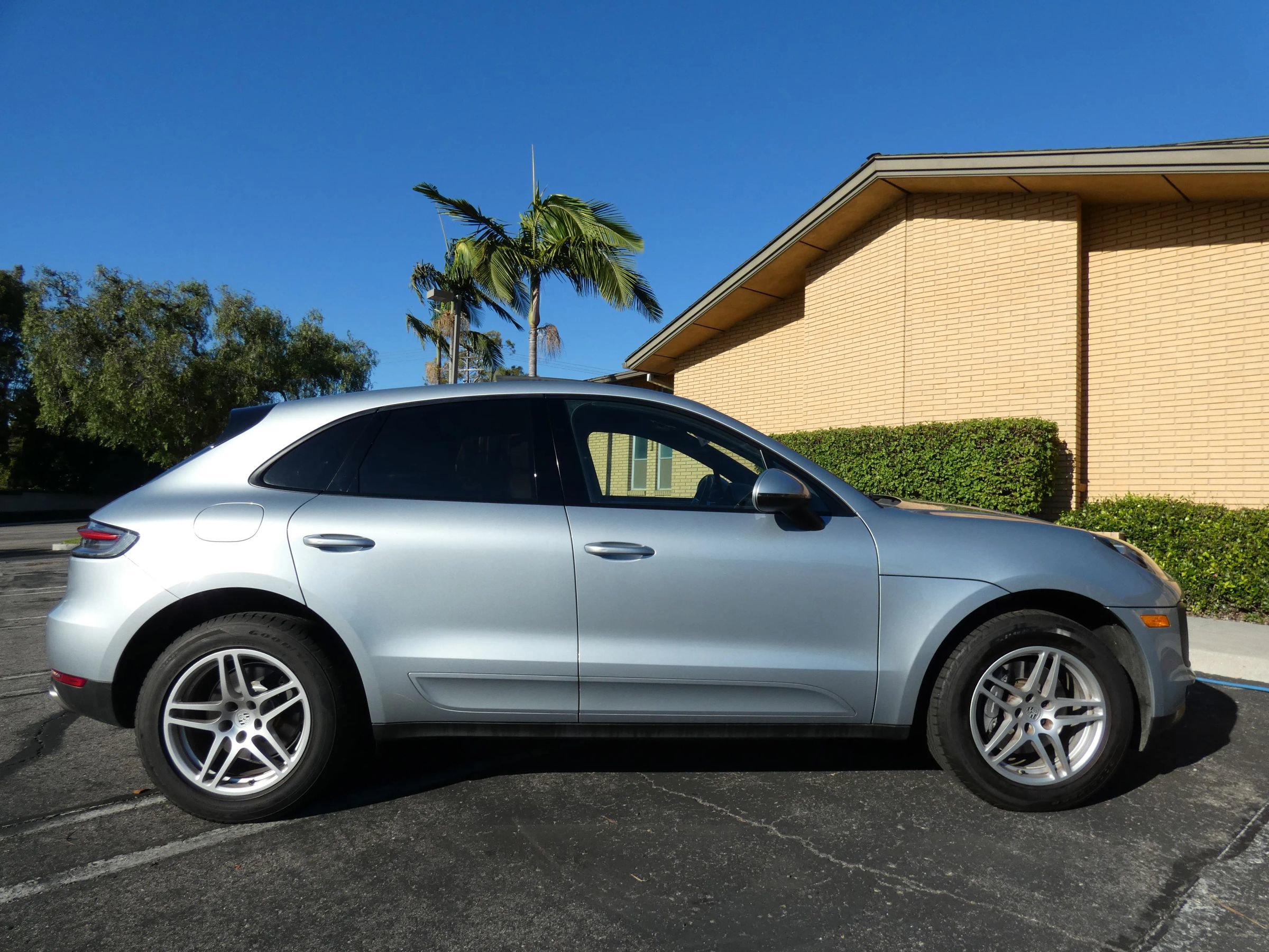 Used 2019 Porsche Macan image 7