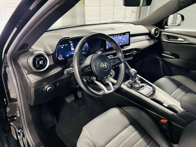 Used 2024 Alfa Romeo Tonale Ti image 23