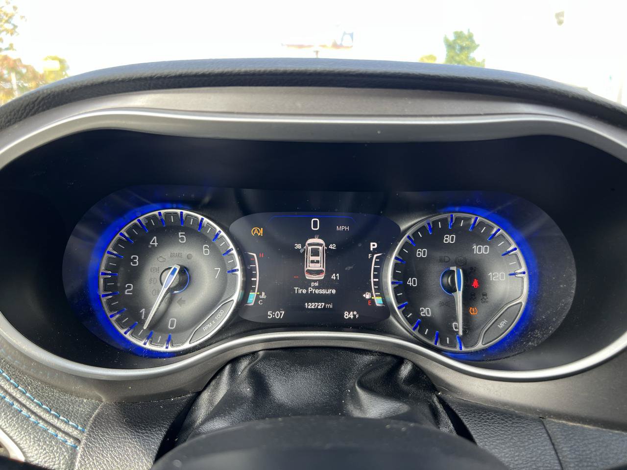 Used 2021 Chrysler Pacifica Touring-L FWD image 18