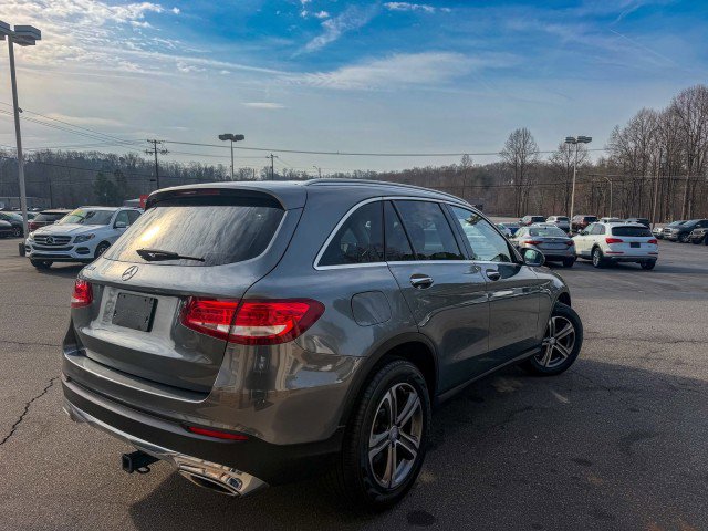 Used 2016 Mercedes-Benz GLC 300 image 4