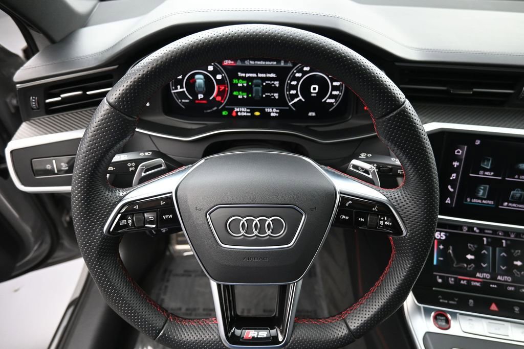 Used 2023 Audi RS 6 AWD/4WD image 12