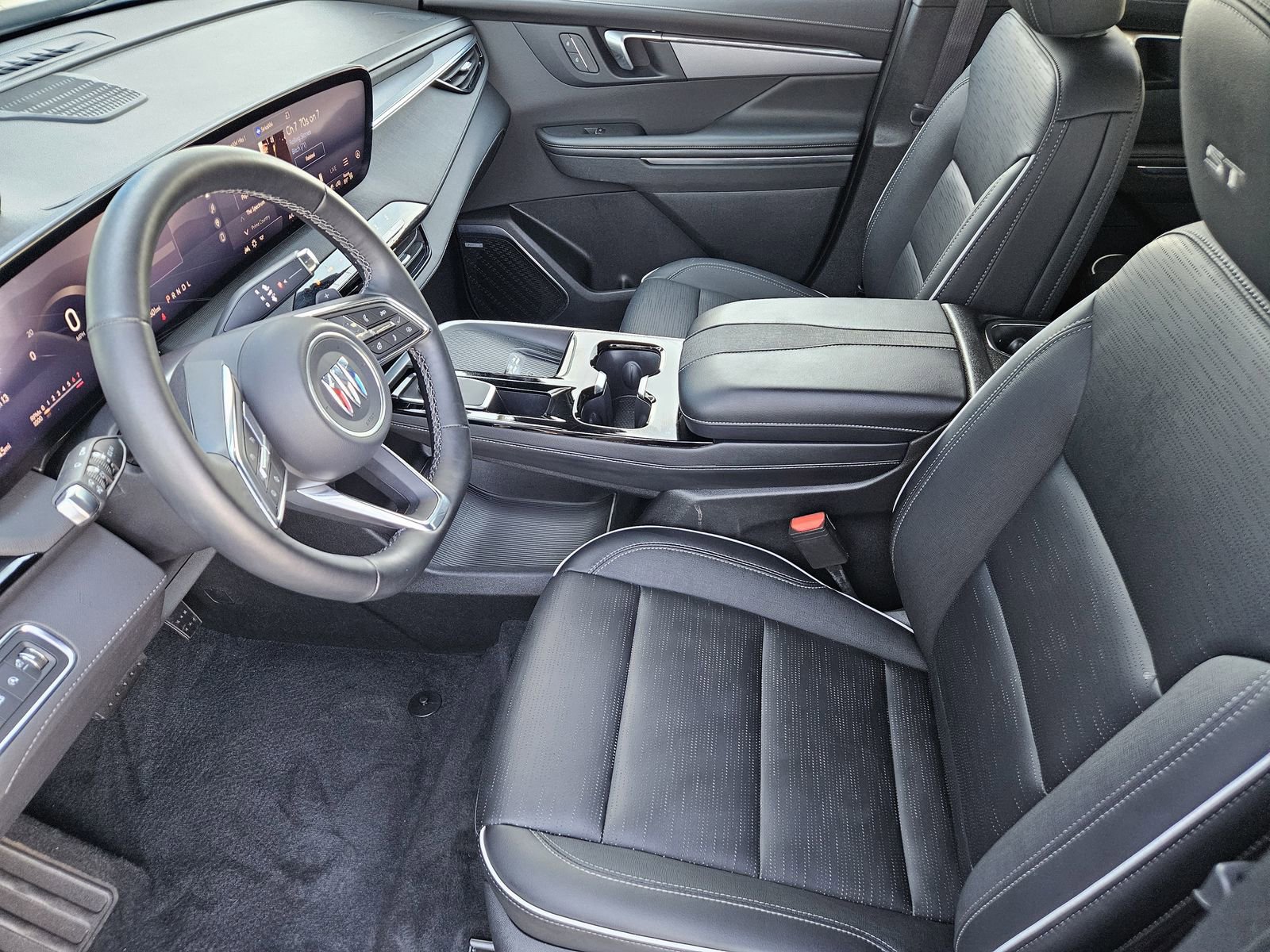 Used 2025 Buick Enclave Sport Touring image 19