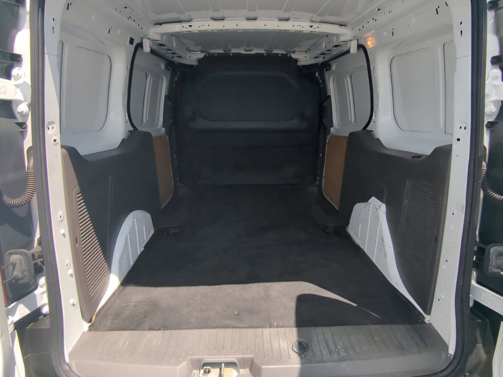 Used 2022 Ford Transit Connect XL image 13