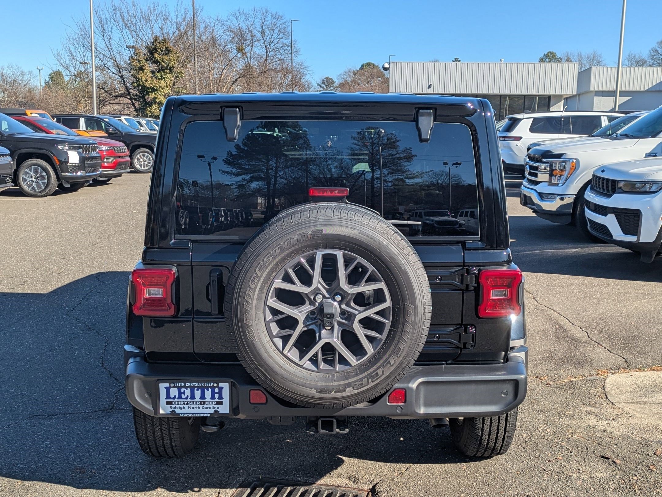 Used 2024 Jeep Wrangler Sahara w/ Safety Group image 6