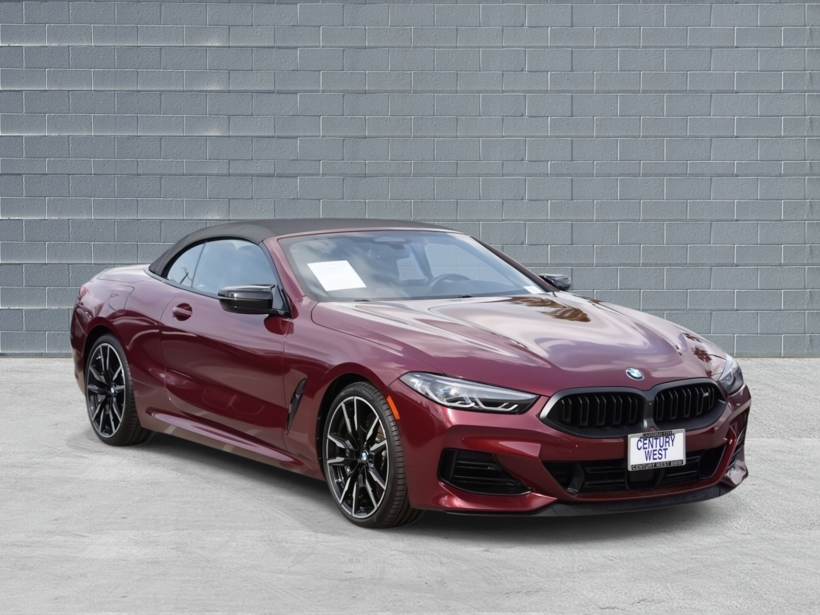 Used 2025 BMW M850i xDrive Convertible AWD/4WD image 1
