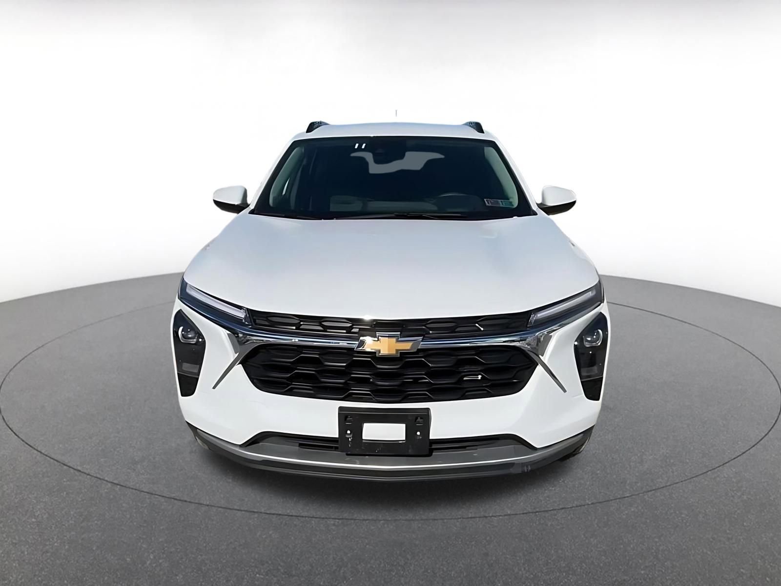 Used 2025 Chevrolet Trax LT image 5