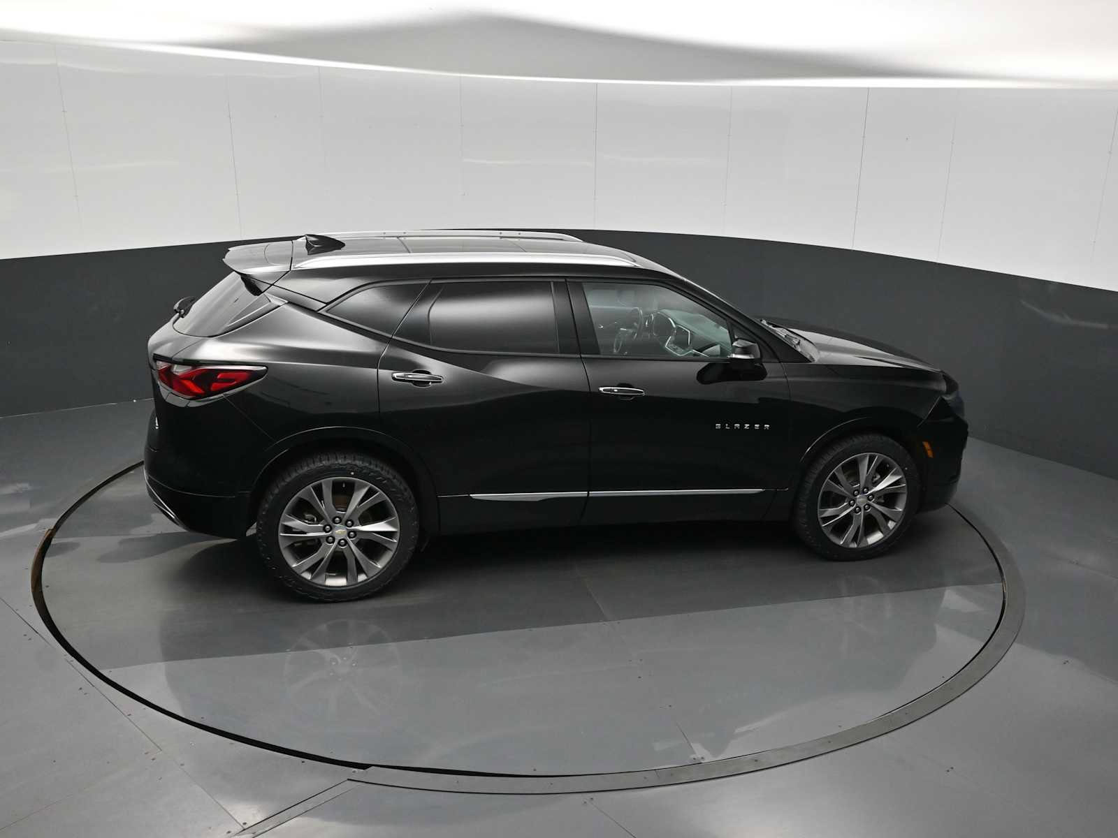 Used 2021 Chevrolet Blazer Premier w/ Driver Confidence II Package AWD/4WD image 26