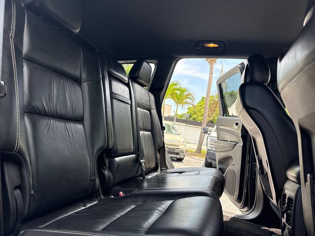Used 2015 Jeep Grand Cherokee Limited AWD/4WD image 17