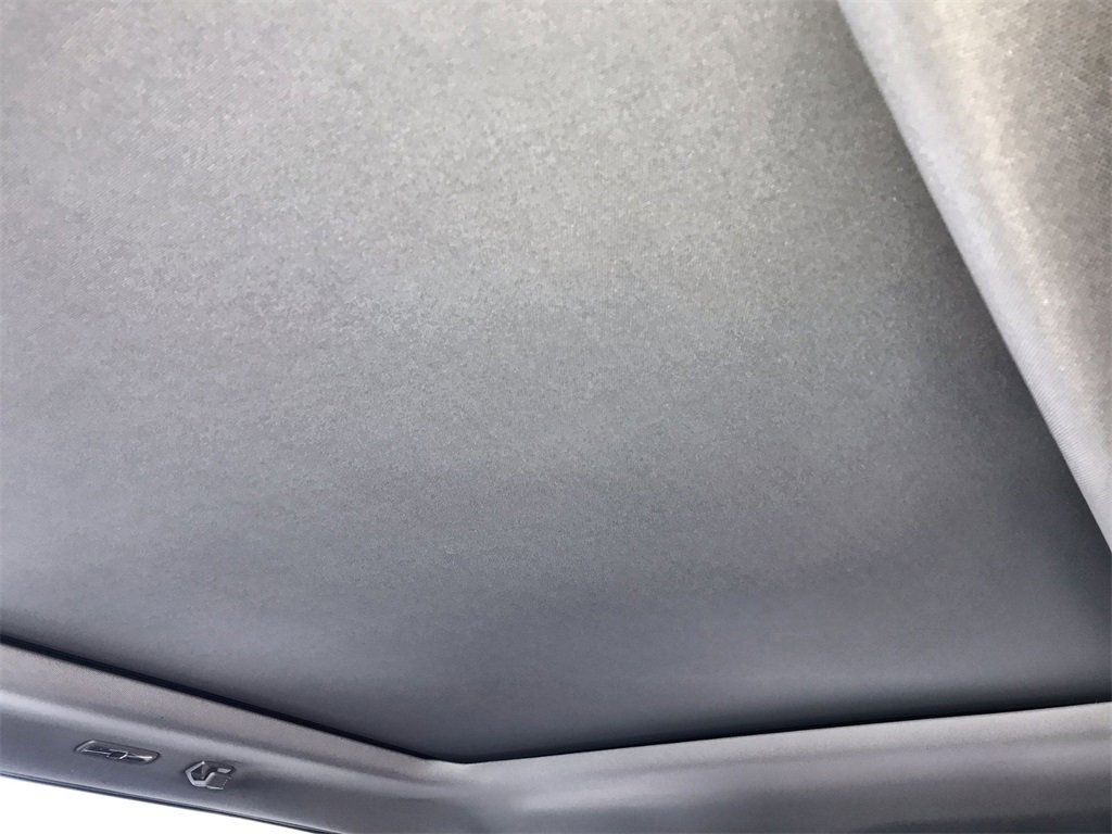 Used 2023 Ford F250 Lariat w/ Tremor Off-Road Package image 21