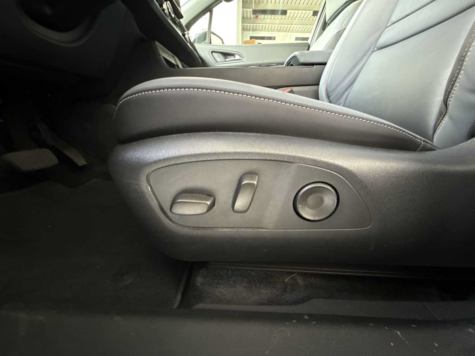 Used 2025 Honda Prologue Touring image 13