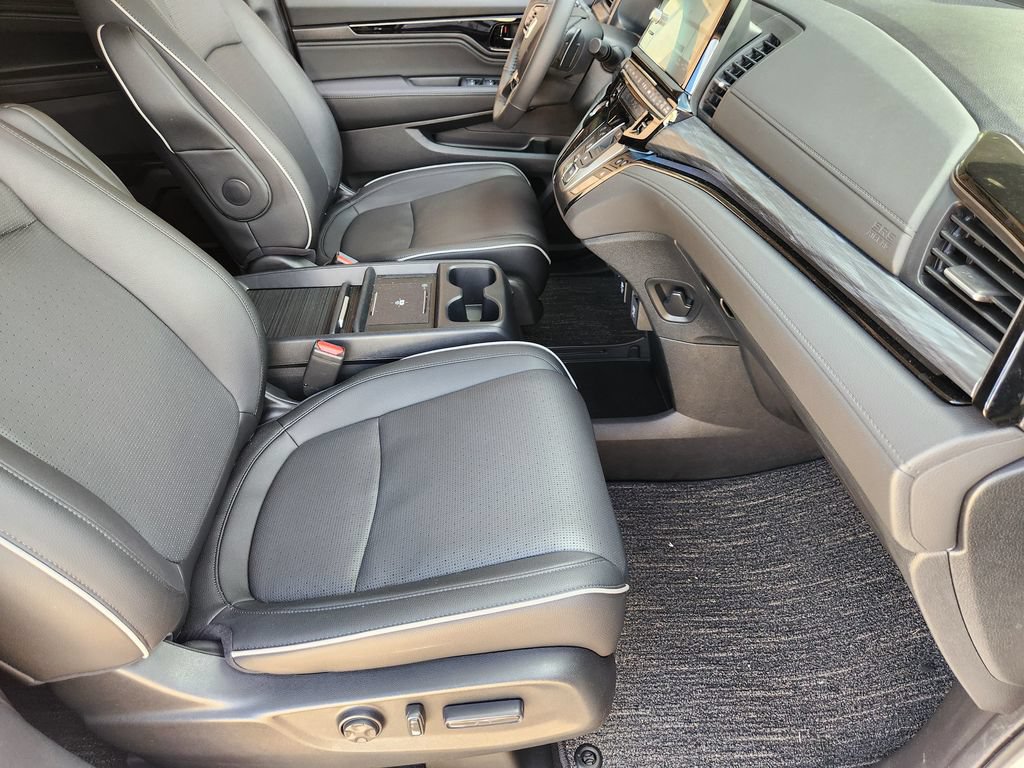 Used 2026 Honda Odyssey Elite image 16
