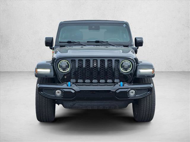 Used 2023 Jeep Wrangler Unlimited Sahara image 2