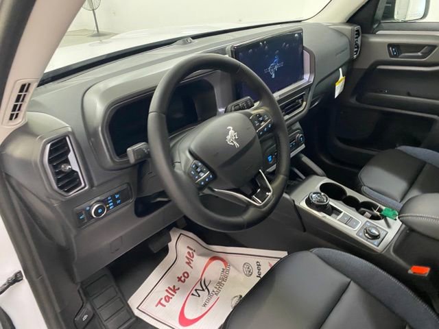 New 2025 Ford Bronco Sport Outer Banks w/ Sasquatch Outer Banks Package image 13