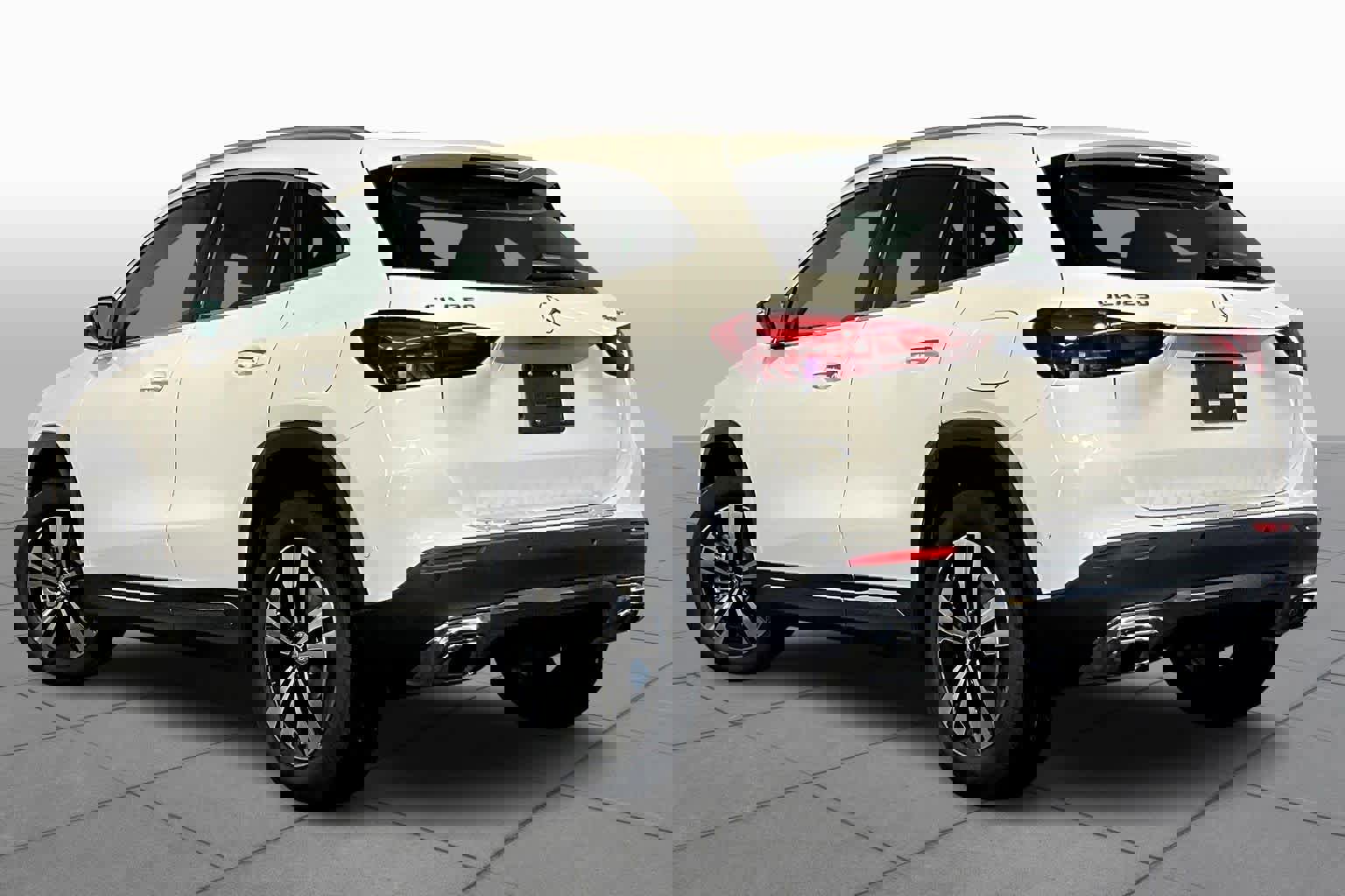 New 2026 Mercedes-Benz GLA 250 4MATIC image 3