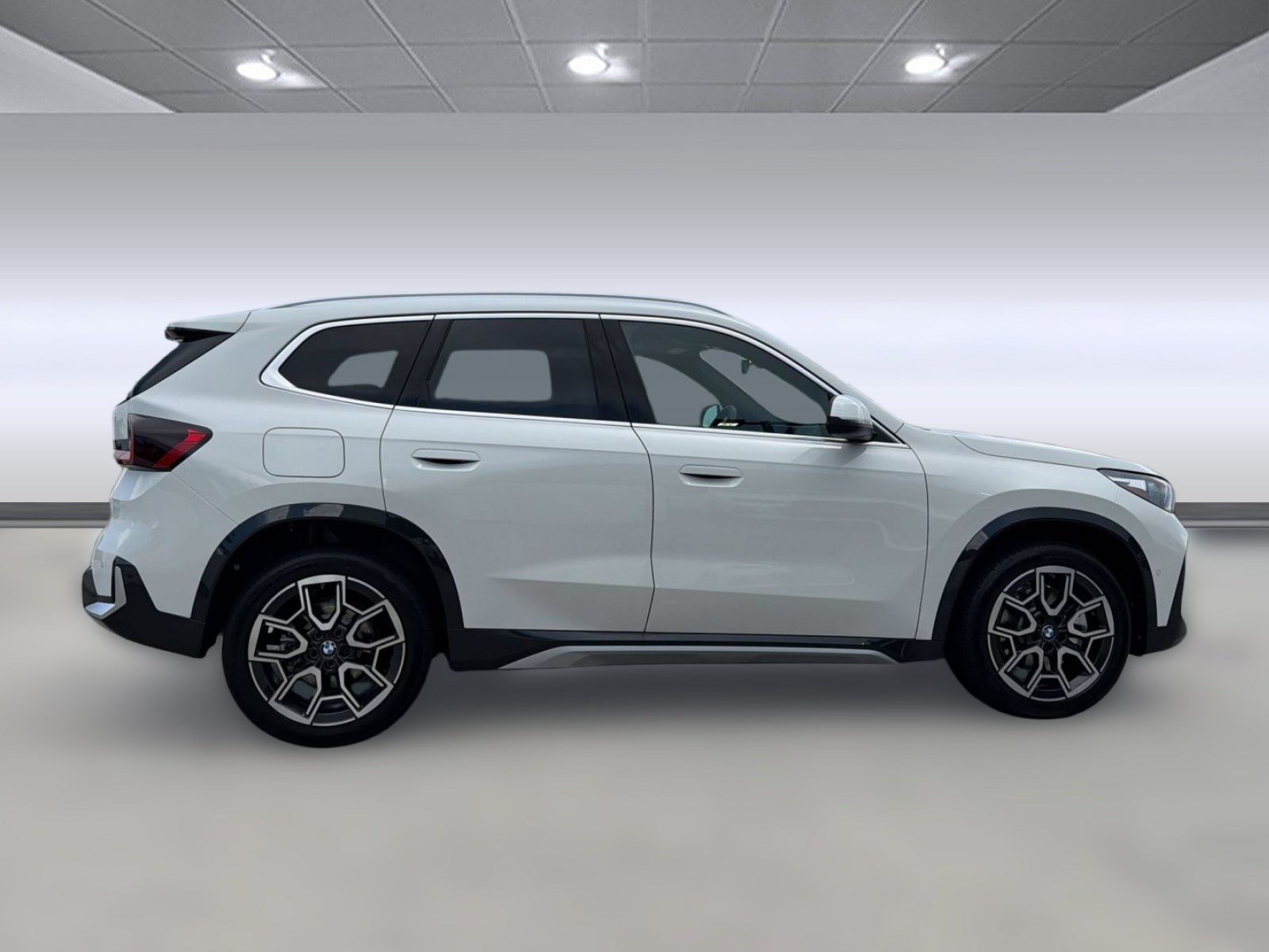 New 2026 BMW X1 xDrive28i w/ Convenience Package AWD/4WD image 7