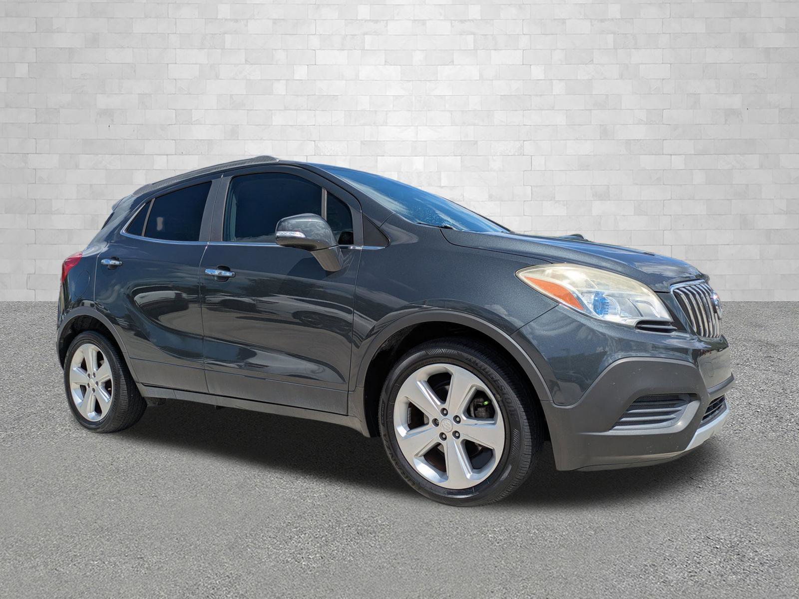 Used 2016 Buick Encore FWD image 1