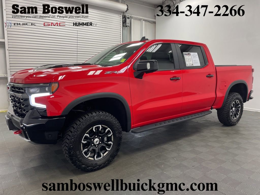 Used 2025 Chevrolet Silverado 1500 ZR2 w/ Technology Package image 4