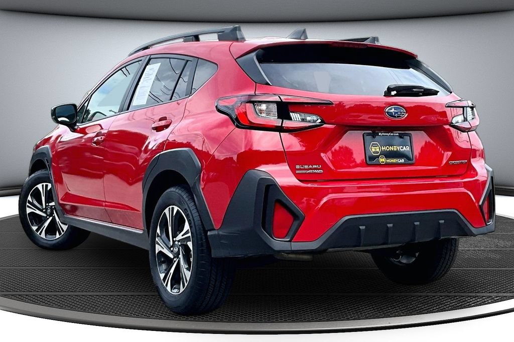 Used 2025 Subaru Crosstrek 2.5i Premium AWD/4WD image 4