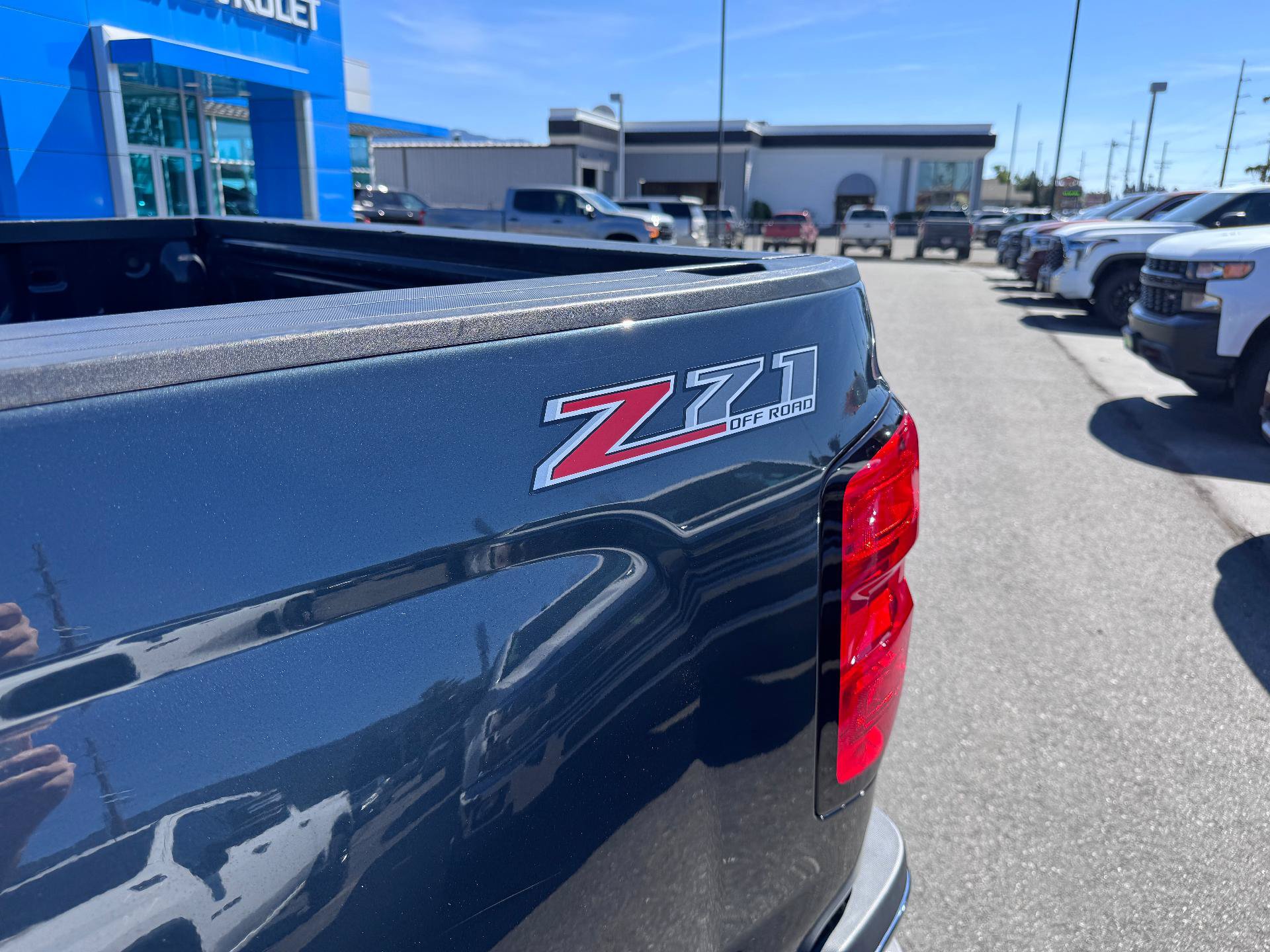 Used 2017 Chevrolet Silverado 2500 LT w/ LT Convenience Package AWD/4WD image 37